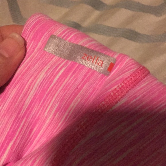 Hot pink and white M Zella capri workout pants - Picture 5 of 7